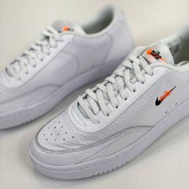 КРОСІВКИ NIKE COURT VINTAGE PREM 