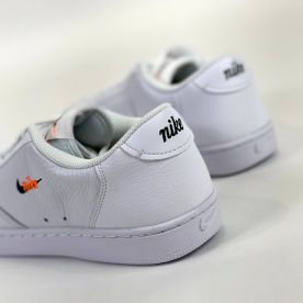 КРОСІВКИ NIKE COURT VINTAGE PREM 