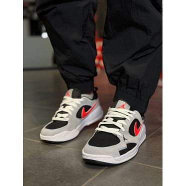КРОСІВКИ JORDAN CMFT ERA 