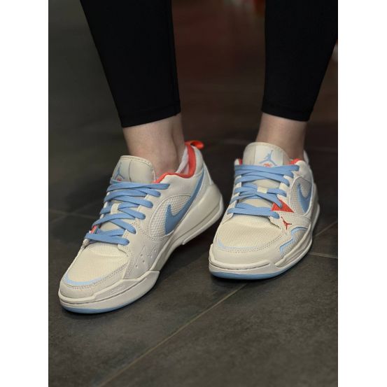 КРОСІВКИ WMNS JORDAN CMFT ERA 