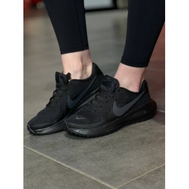 КРОСІВКИ W NIKE REVOLUTION 8 