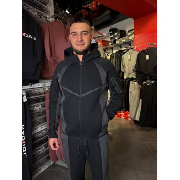 ТОЛСТОВКА M NK TECH FLC PRO WR FZ JACKET 