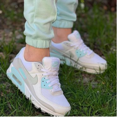 КРОСІВКИ WMNS AIR MAX 90 